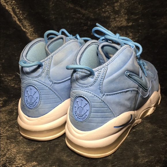 Baby blue nike air - Picture 2 of 4